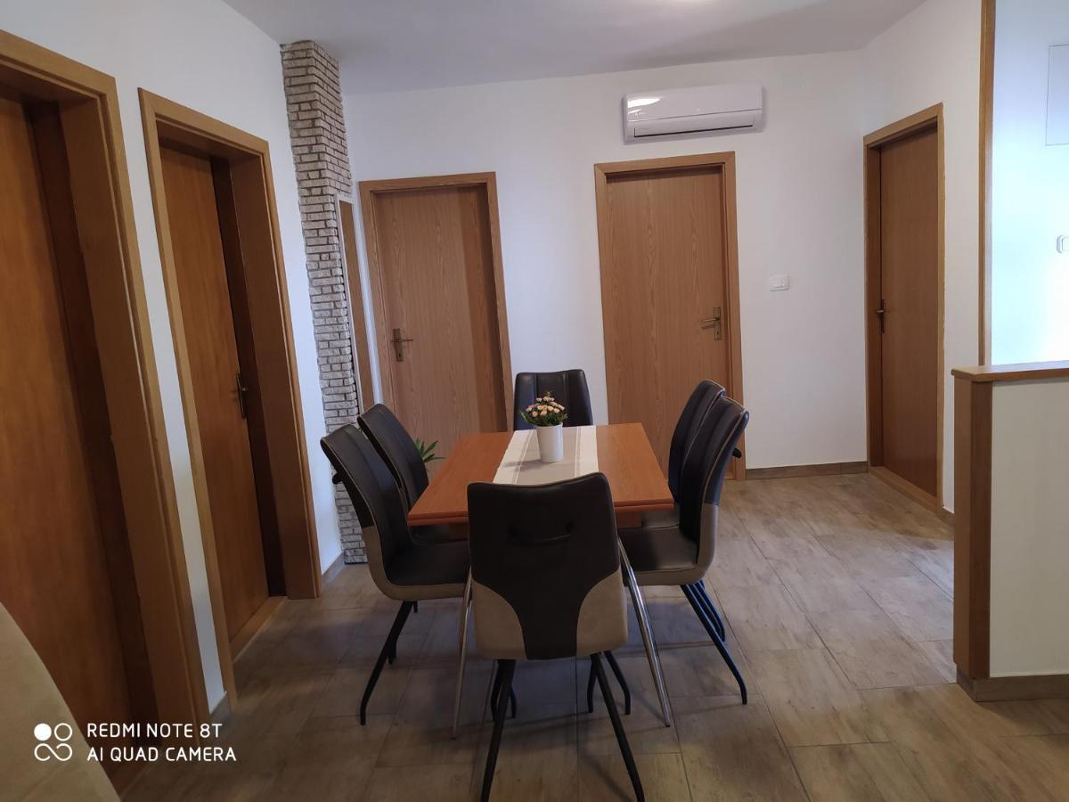 Apartment Suzana *